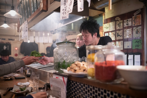 Kanazawa: tour a pie privado de degustación de comida