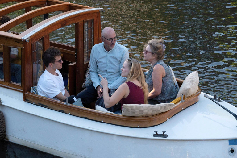 Amsterdam: Hidden Gems Canal Cruise Small Group Shared - Hidden Gems Canal Cruise