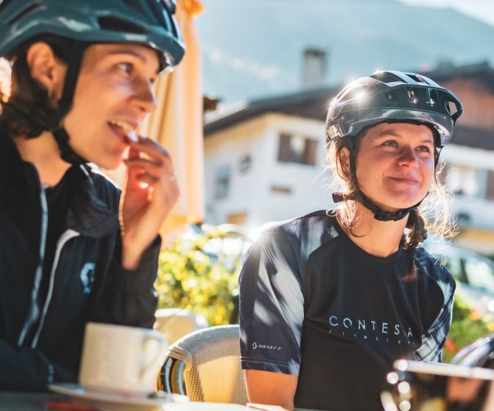 eMountain bike outing with local flavours
