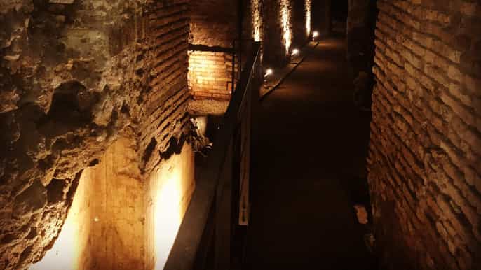 roma experiencia subterránea de navona