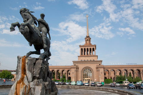 Yerevan: hoogtepunten van de stad, Erebuni-museum en fortstandaard