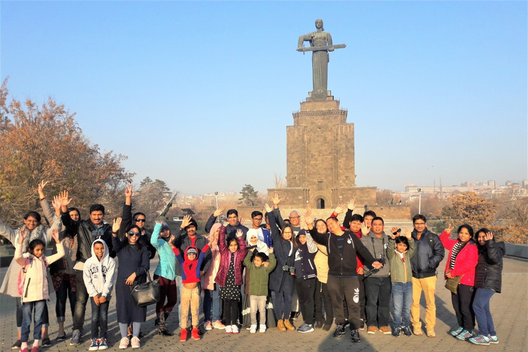 Yerevan: hoogtepunten van de stad, Erebuni-museum en fortstandaard