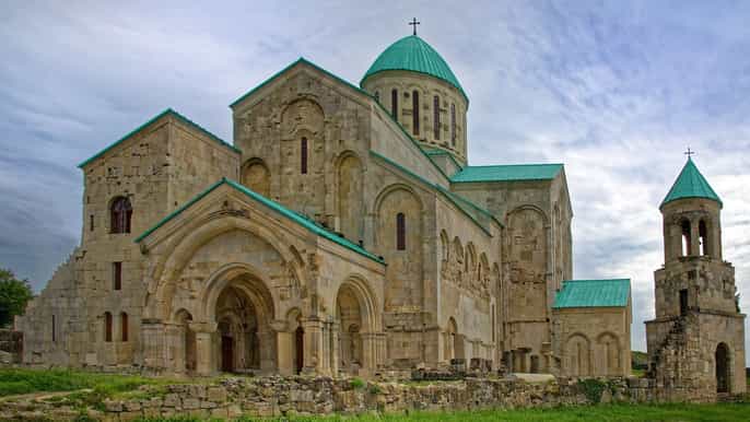 borjomi private oneway transfer to/from kutaisi