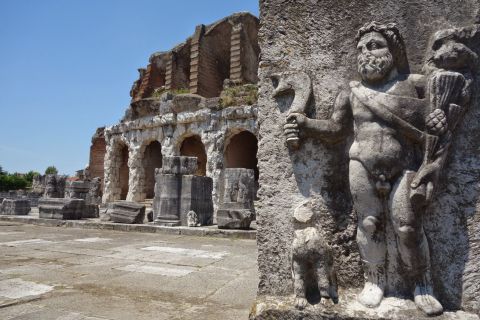 Capua: Tour Anfiteatro, Musei e Mitreo