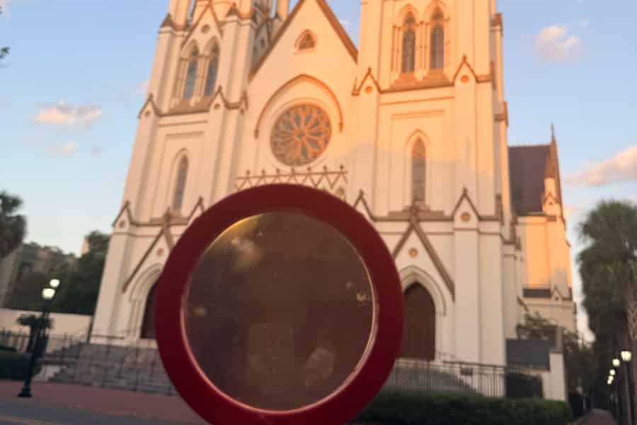 Savannah Sleuths: Interaktive Schnitzeljagd für Kinder: Savannah, GA. Foto: GetYourGuide Savannah Sleuths: Interaktive Schnitzeljagd für Kinder: Savannah, GA. Foto: GetYourGuide
