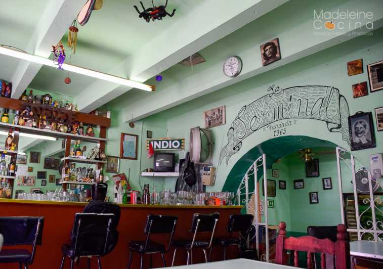 Puebla: Historic Bars and Canteens Night Tour