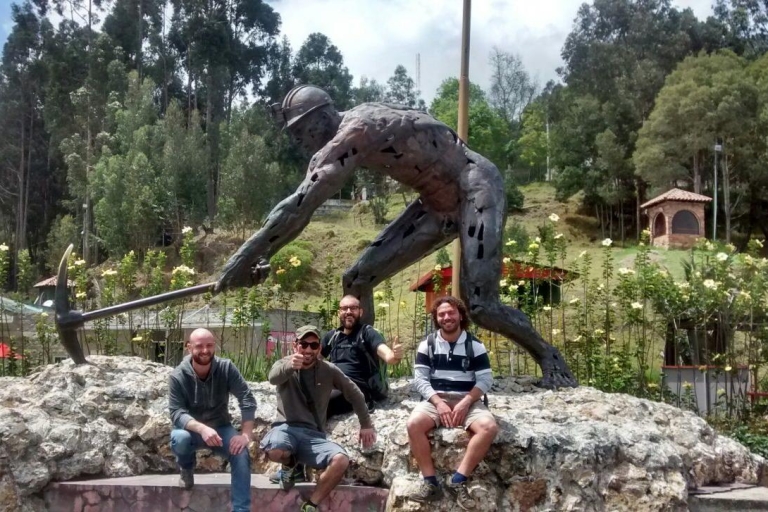 Bogota: visite de la légende d'El Dorado et de la cathédrale de selDépart du parc 93