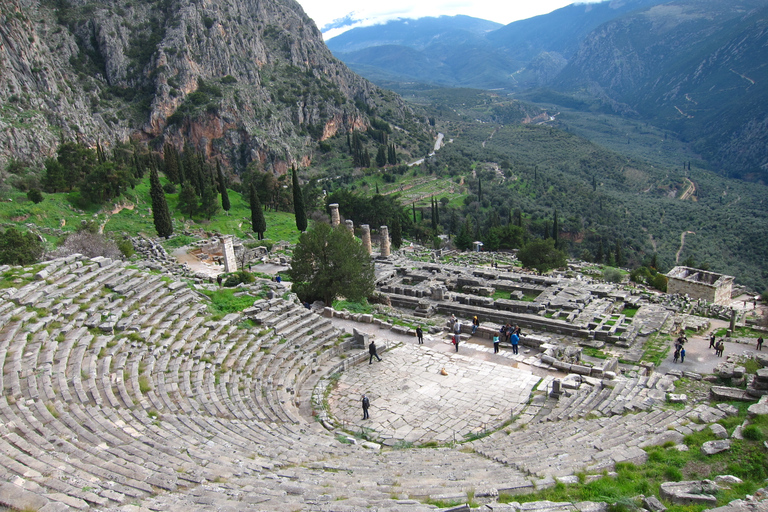 2-Days Delphi and Meteora Private Tour from Athens