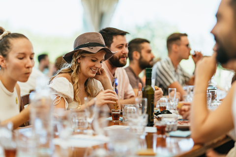 Florenz: Chianti-Weingütertour mit Essen und WeinprobeGruppentour auf Englisch