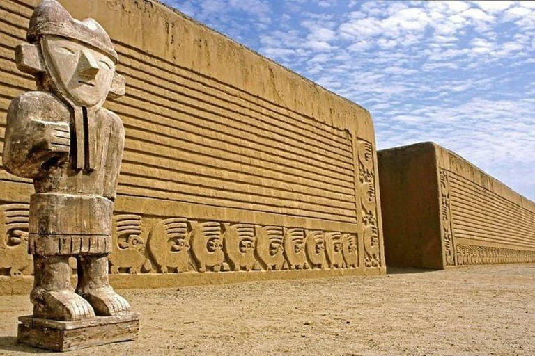 Pyramids of the Sun and the Moon, Huanchaco and Chan Chan