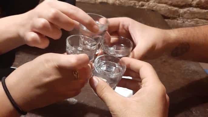 tbilisi pub crawl with free drinks