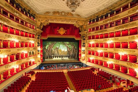 Mediolan: La Scala Theatre Guided Experience