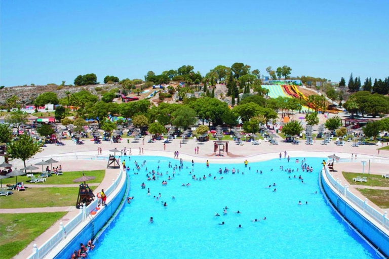 Kadyks: Bilet wstępu do parku wodnego Aqualand Bahía de Cádiz