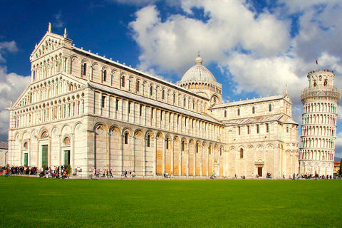 Pisa: Tour privato a piedi di Piazza MiracoliGiro in inglese