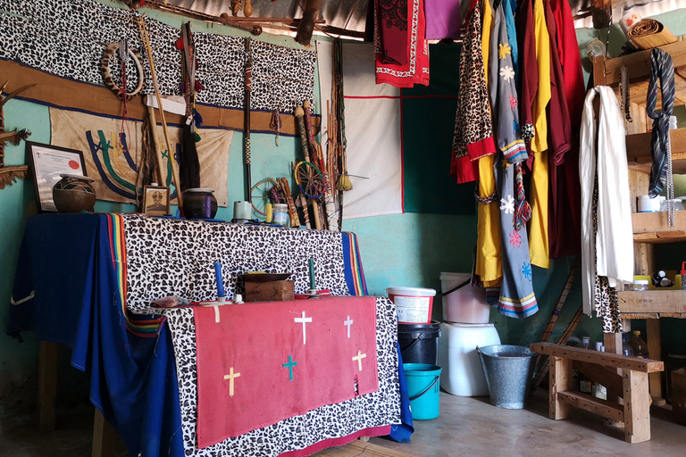 Zulu Cultural Tour: Rural Village, Tribal Markets & FoodDurban: Zulu Cultural Experience