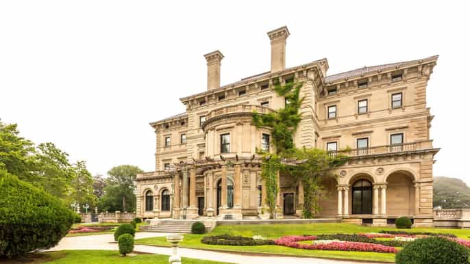 newport city tour with gilded age mansions boat cruise
