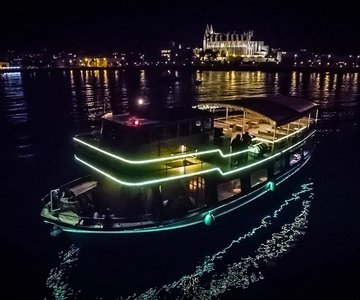 Palma de Mallorca: Night Boat Party with Live DJ