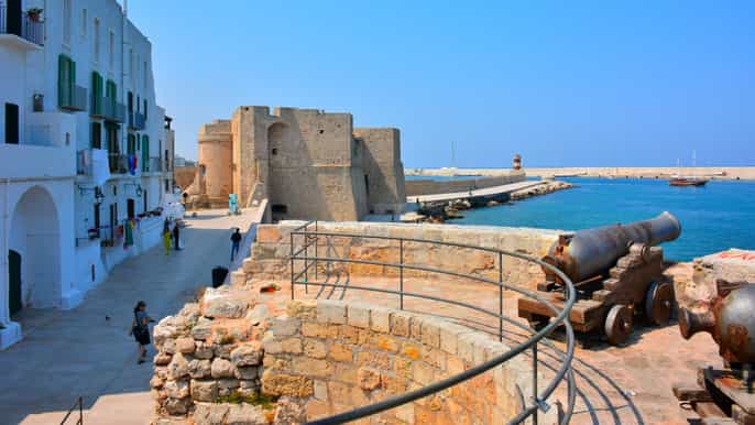 monopoli legends and gastronomy tour