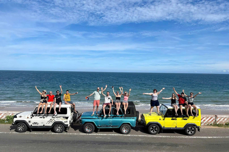 جولة لمدة 5 ساعات بسيارة جيب عند شروق الشمس أو غروبها من مدينة شاطئ موي نيجولة خاصة بسيارات الجيب عن