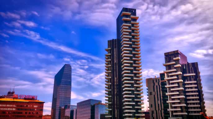 milano porta nuova walking experience