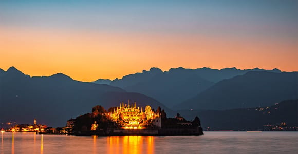 Stresa: Lake Maggiore and Borromean Islands Sunset Cruise