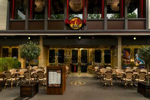 Paris: Hard Rock Café ohne Anstehen