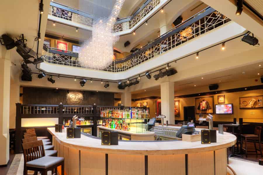 Prag: Hard Rock Cafe mit Festmenü zum Mittag- oder Abendessen. Foto: GetYourGuide