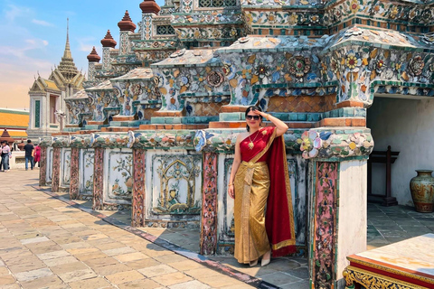 Wat Arun Thai Costume Experience with Local Guide Small Group: Ticket+Transfers