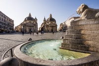 Visita guiada a pie por Roma, Fuentes y Plazas - Hizvo
