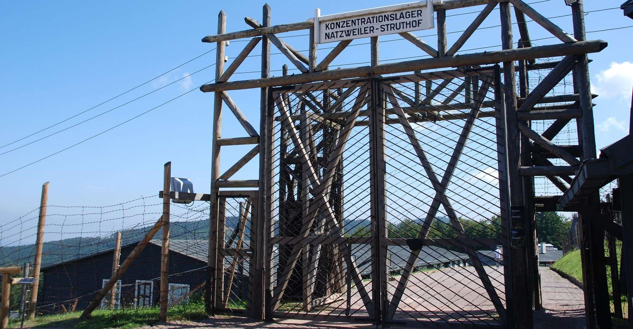 Stutthof Concentration Camp y Gdansk Old Town Tour privado - Hizvo