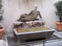 Visita guiada a pie por Roma, Fuentes y Plazas - Hizvo