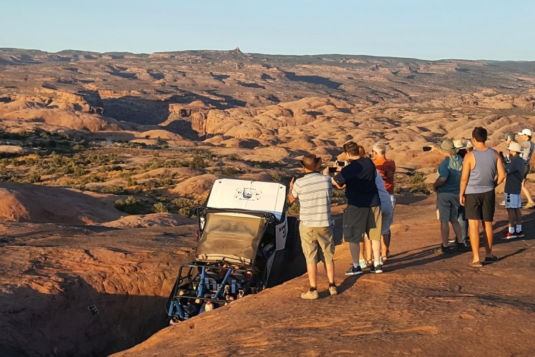 Moab: Hells Revenge & Fins N' Things Trail offroad-tourGroepsrondleiding in het Engels