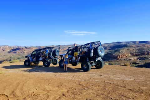 Moab: Hells Revenge & Fins N' Things Trail Off-Roading Tour