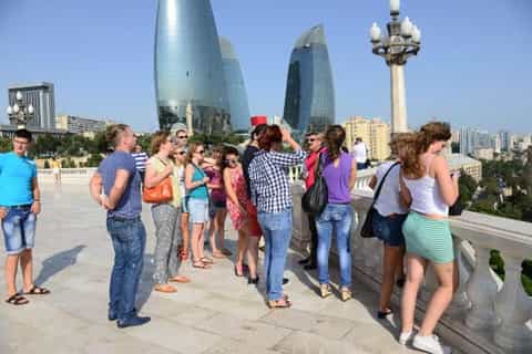 Baku: Historic and Modern Baku Tour