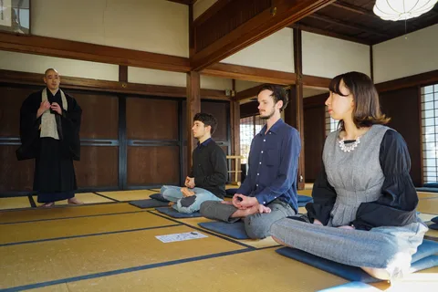 Kyoto: Zen-meditation og havevandring ved et tempel med frokost