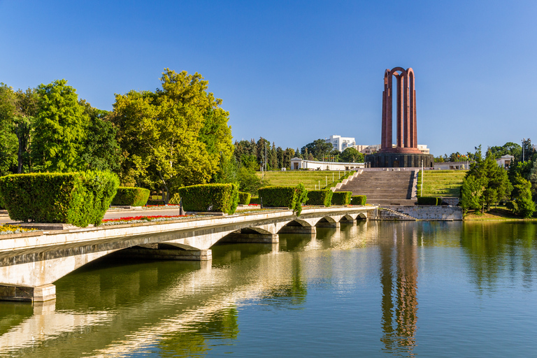 Bukarest: Private Flohmarkttour mit dem Oldtimer