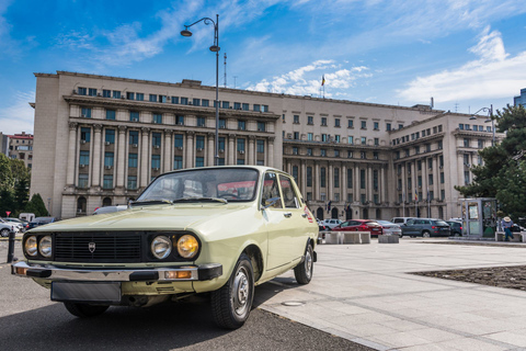 Boekarest: privé communistische autorit in een vintage auto