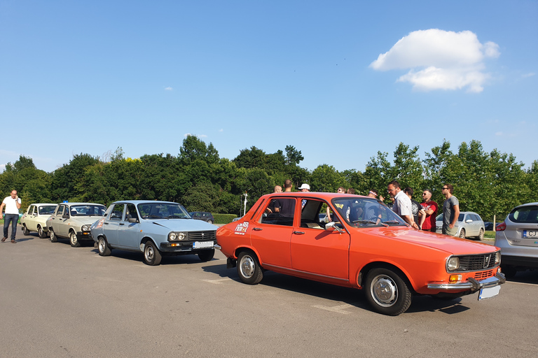 Boekarest: privé communistische autorit in een vintage auto