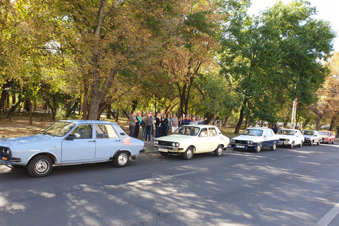 Bucarest: visite privée en voiture communiste dans une voiture ancienne