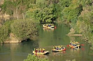 Calasparra: Almadenes Canyon Rafting with Caves and Rock Art