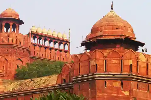 Red Fort Skip-the-Line E-tickets & guide Delhi transfers