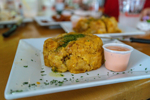 Old San Juan & La Perla: Authentic Food & Culture Tour