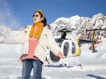Twin-Gletscher-Flug mit 10-Min.-Schneelandung (30 Min.)