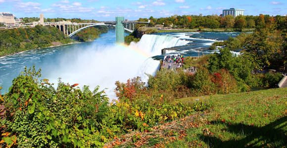 Niagarafälle: Kleingruppentour auf der amerikanischen und kanadischen Seite