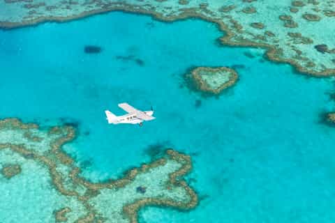 Whitsundays: Ocean Rafting Tour with Snorkel & Scenic Flight