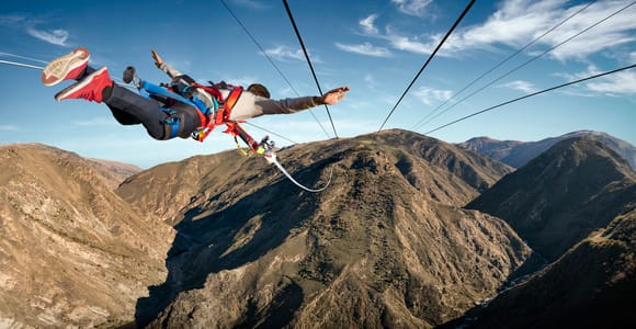 Queenstown: Nevis Catapult - World&#39;s Biggest!