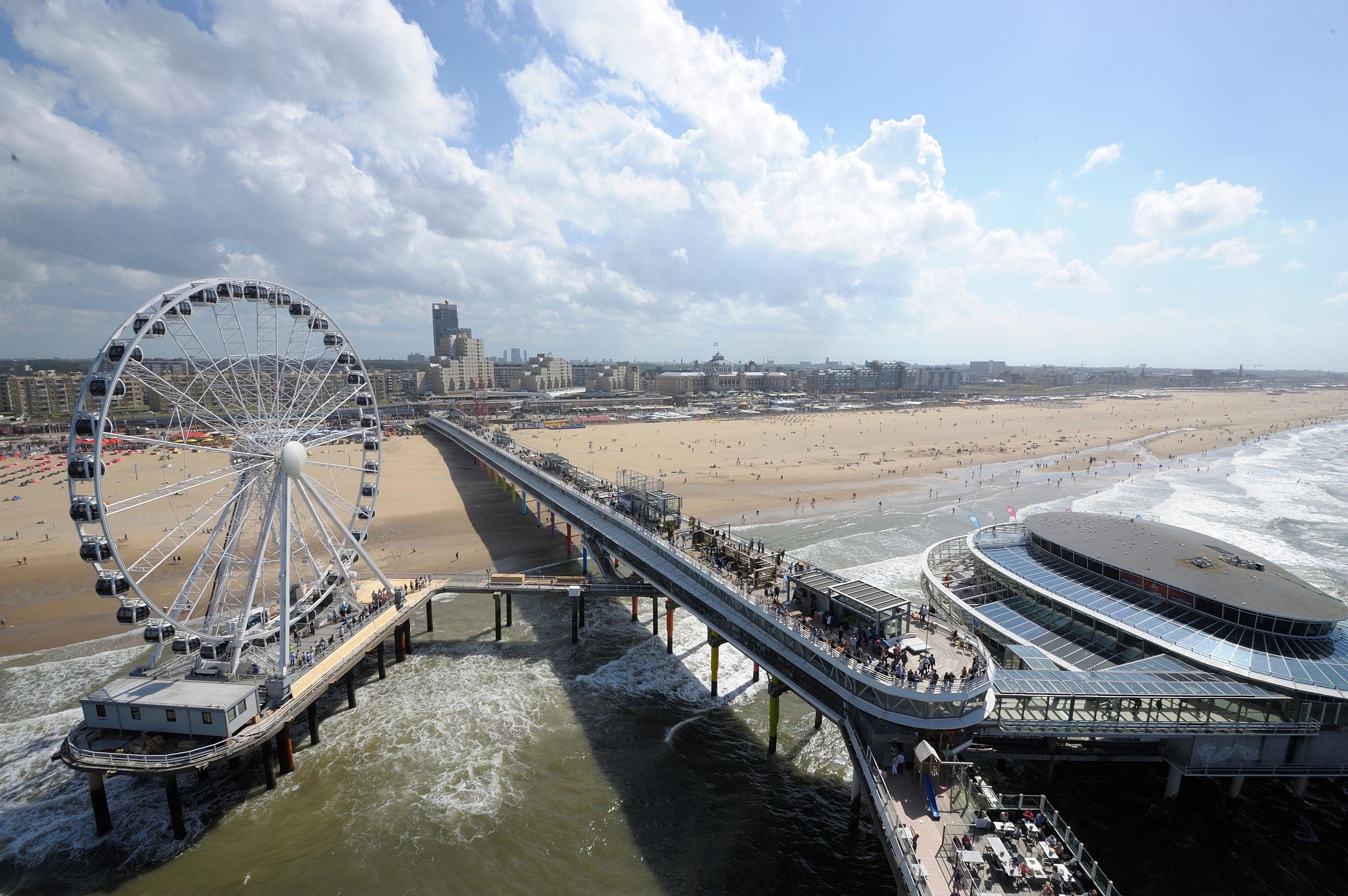 Den Haag: De Pier SkyView-Ticket mit Getränk und Snack