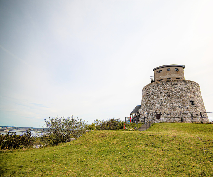 Saint John: Small Group Night Tour w/Fort La Tour + Martello