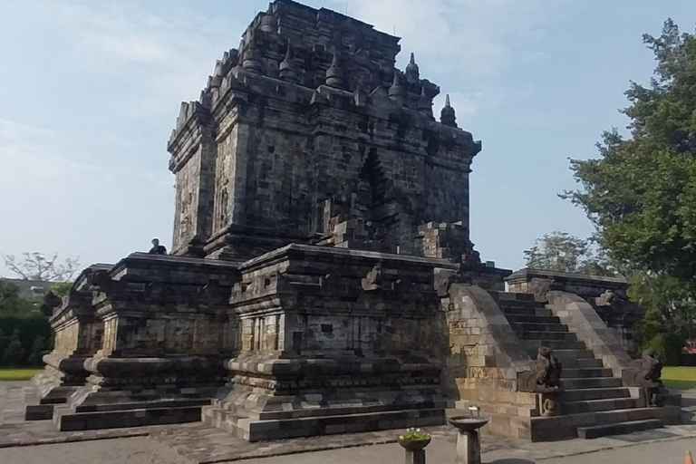 Borobudur, Mendut & Village Experience SHARING MORNING Tour