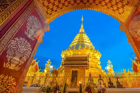 Chiang Mai: excursão espanhola a Doi Suthep, Wat Pha Lat e Wat Umong